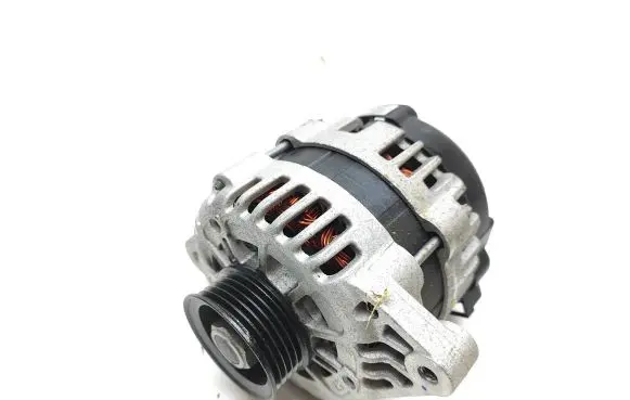 KIA Ceed Generator/alternator 3730003805 8400339