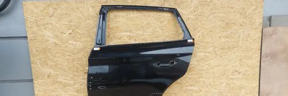 Skoda Enyaq iV Rear door A4049214