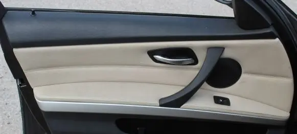 BMW 3 E90 E91 Front door card panel trim