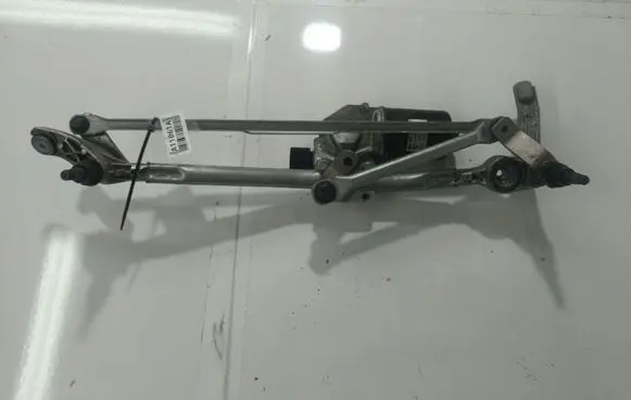 Front wiper linkage and motor