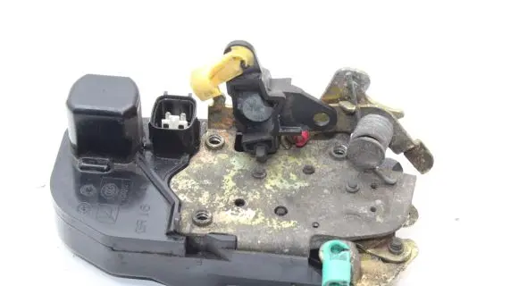 Chrysler 300 - 300C Front door lock