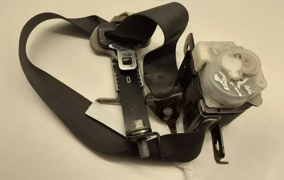 Honda FR-V Middle seatbelt (rear) 7F0829255