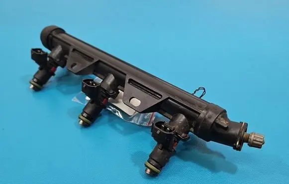 Seat Ibiza IV (6J,6P) Fuel injector 03E906031C IMPRK1560219