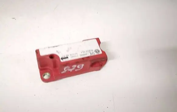 Volkswagen Golf IV Airbag deployment crash/impact sensor 1J0909606D