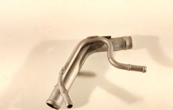 Honda Civic IX Engine coolant pipe/hose