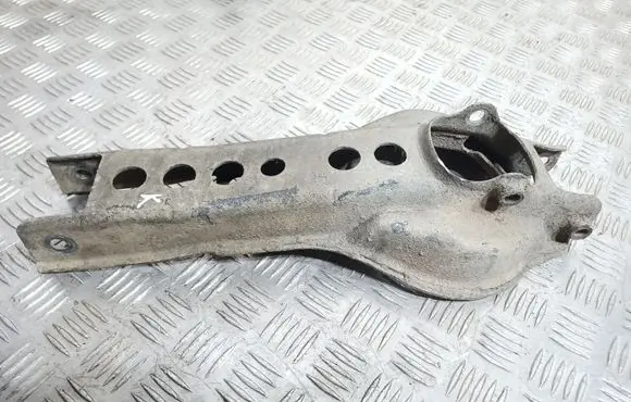 Volvo V70 Rear upper control arm/wishbone