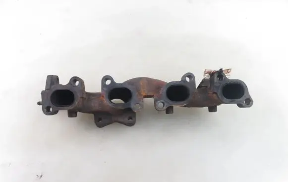 Mazda 6 Exhaust manifold