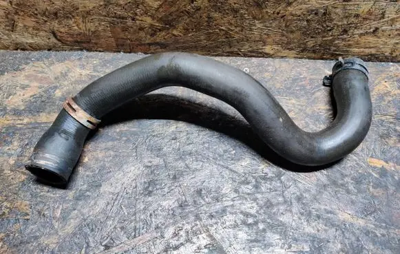 Mercedes-Benz Citan W415 Engine coolant pipe/hose