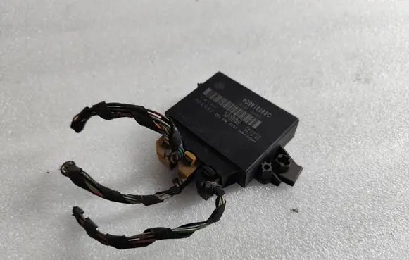 Volkswagen PASSAT B6 Parking PDC control unit/module 3C0919283C 0733201022 604082