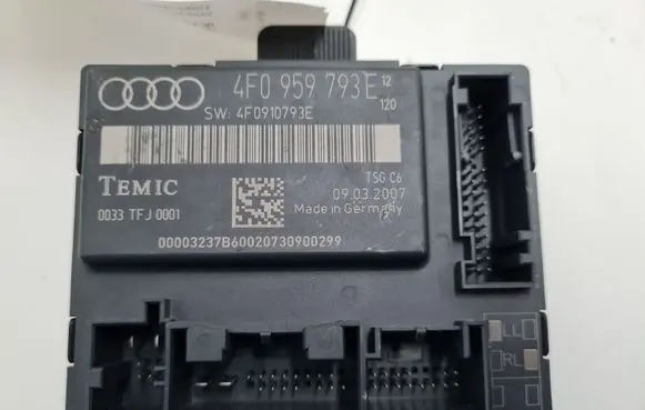 Audi A6 S6 C6 4F Door control unit/module 4F0959793E