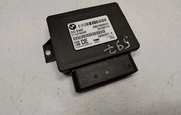 BMW 5 F10 F11 Rear brake EMF control unit/module 6799083 34436799083