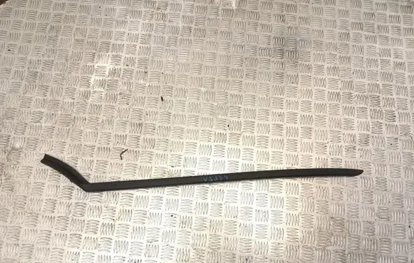 Volvo XC40 Windshield trim 31448939