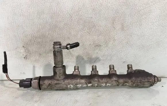 Opel Zafira B Fuel main line pipe 55pp0501 10101192979