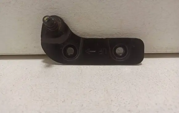Audi A5 Shock absorber/damper mounting bracket 8W8827603