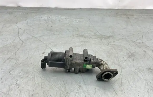 Opel Insignia A EGR valve 