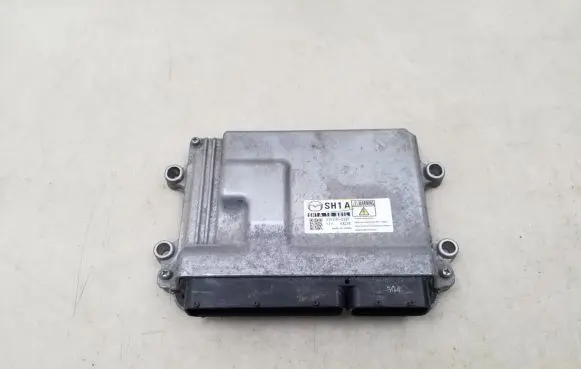 Mazda CX-5 Engine control unit/module 2757005281