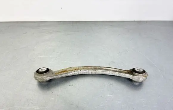 Rear upper control arm/wishbone