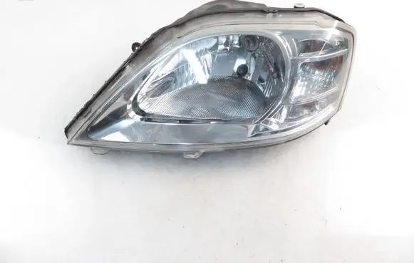 Dacia Logan I Headlight/headlamp 