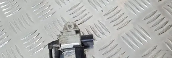 Nissan Murano Z51 Vacuum valve 
