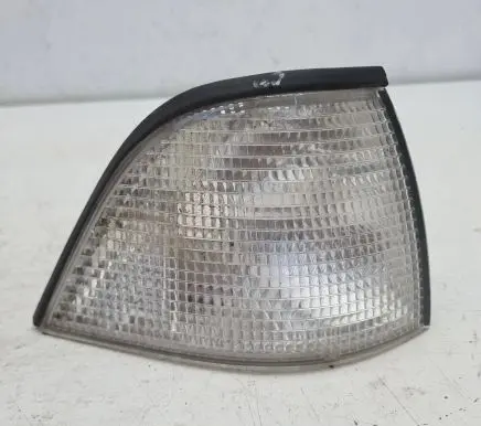 BMW 3 E36 Front indicator light 185351B