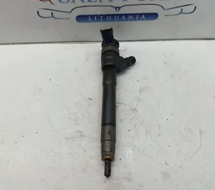 Nissan X-Trail T32 Fuel injector 0445110546