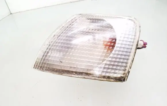 Volkswagen PASSAT B5 Front indicator light 3B0953049C