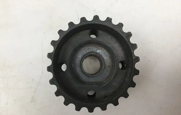 Volkswagen PASSAT B6 Timing chain sprocket 038105263H