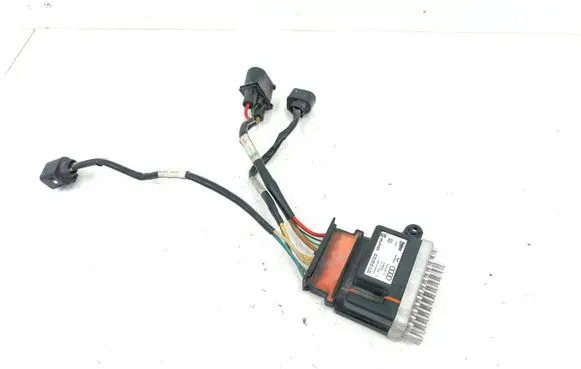 Audi Q5 SQ5 8R Coolant fan relay 8K0959501G 8K0959501D 993334V