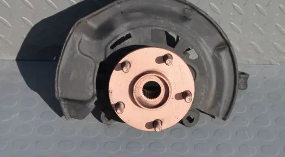 Toyota Verso Front wheel hub spindle knuckle