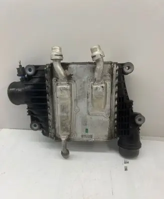 Land Rover Discovery 5 Intercooler radiator 2015206J GX736K775AF