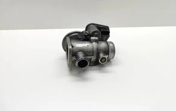 BMW 5 E60 E61 Throttle valve 7804352 700450 70045008