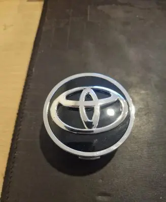 Toyota Yaris Original wheel cap