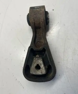 Citroen Jumpy Engine mount bracket