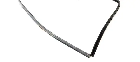 Volvo 760 Rubber seal front door (on door)