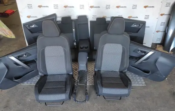 Toyota Auris E180 Interior set 