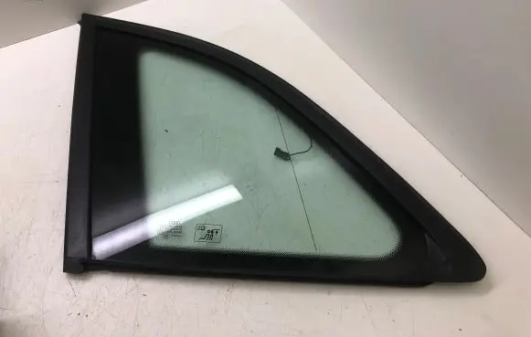 Audi Q5 SQ5 Rear side window
