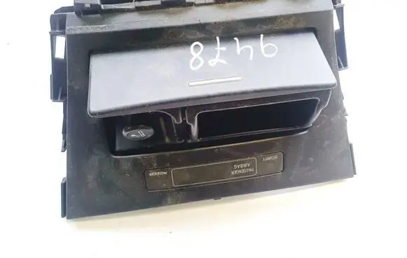 Toyota Avensis T270 Car ashtray 5880405110 58804-05110