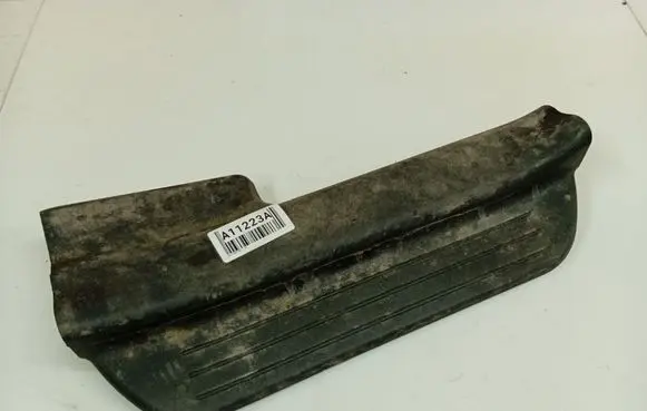 KIA Ceed Rear sill trim cover 858781H000