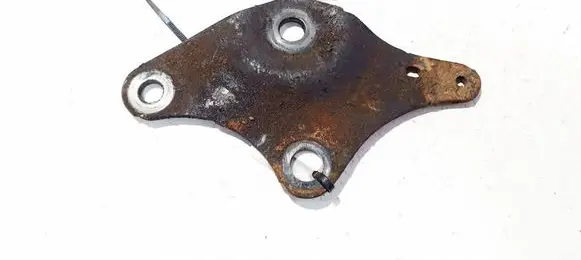 Citroen C5 Bracket in trunk/boot 