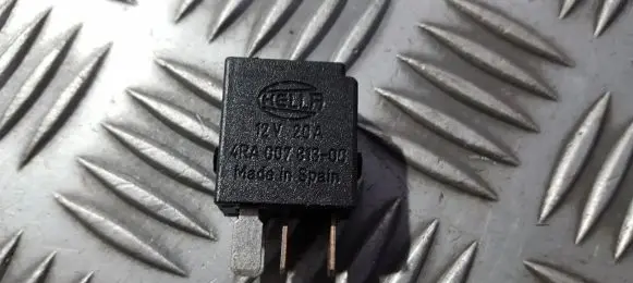 Mercedes-Benz A W168 Other relay 4ra00781300 4ra007813-00