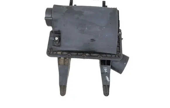 Mercedes-Benz Sprinter W906 Air filter box A0000905001