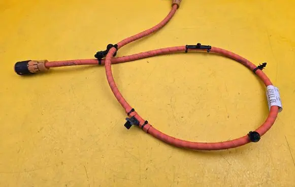 Lynk u0026 co 01 Electric car charging cable 8889626067