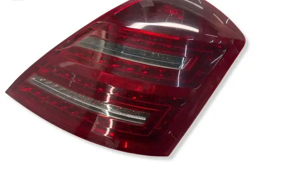 Mercedes-Benz S W221 Rear/tail lights A2218200264