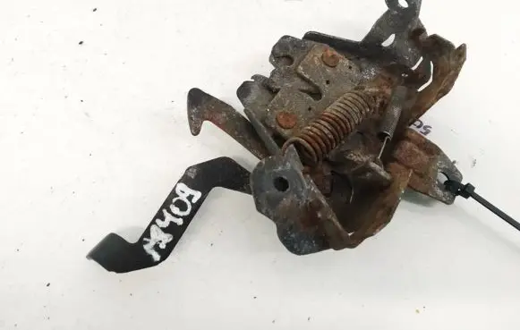 Mitsubishi Carisma Engine bonnet/hood lock/catch