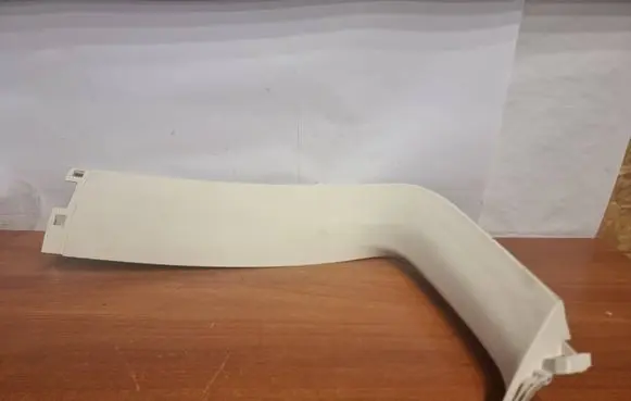 Mercedes-Benz GLC X253 C253 (D)pillar trim (top) A2537400171