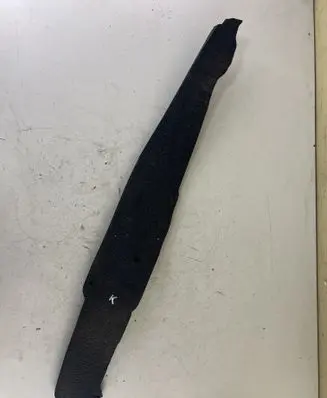 Dodge Nitro Fender end trim 