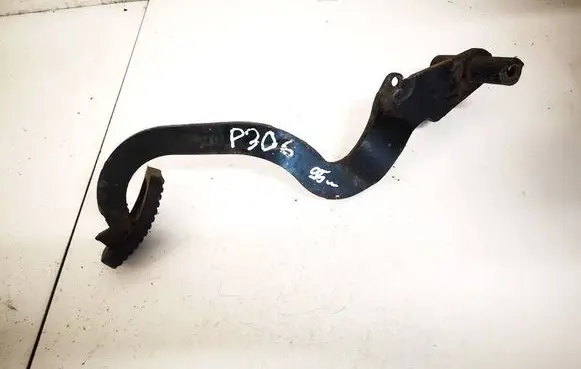 Peugeot 306 Brake pedal 