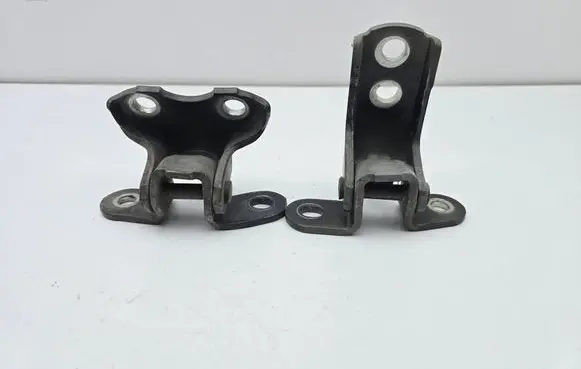 Toyota RAV 4 (XA40) Front door hinge set 