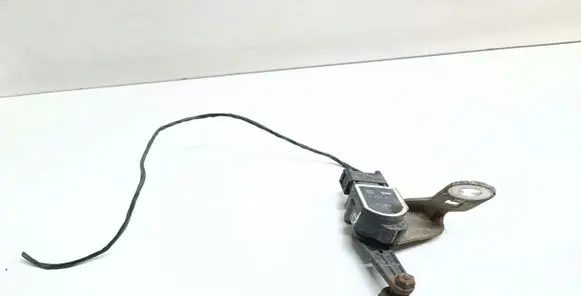 BMW 3 E92 E93 Front height sensor lever 6778813