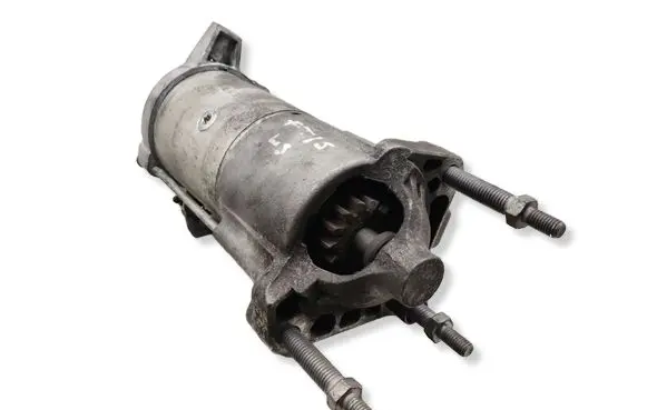 Volvo V40 Starter motor 31419530
